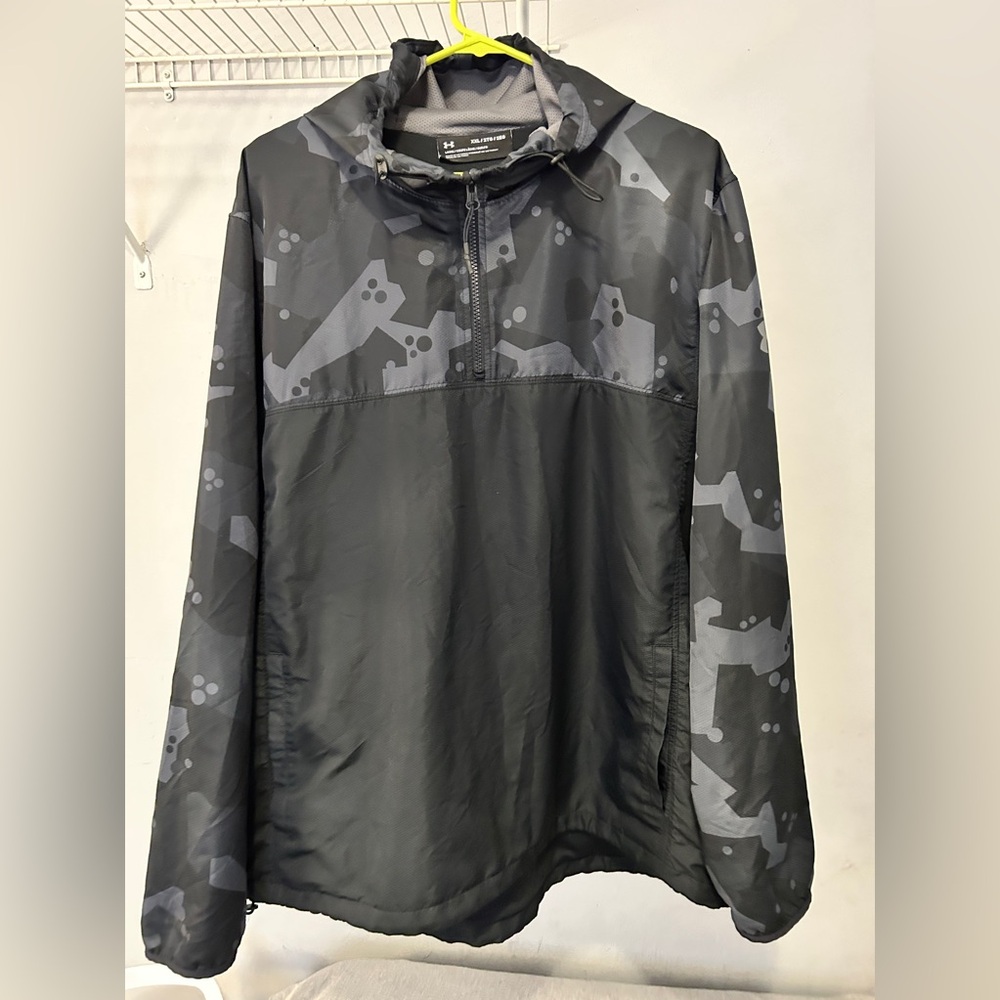 Men’s under armor jacket